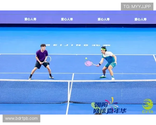 2025年网球大满贯赛季圆满落幕 新星崭露头角 经典对决激动人心