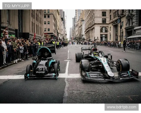 新赛季F1围场风云再起车队布局车手转会引爆全球关注热度攀升持续