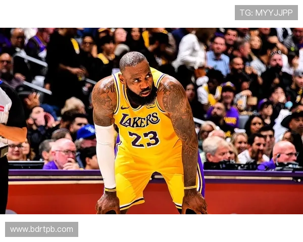 湖人逆转勇士上演惊险绝杀引爆联盟热议球队季后赛走势前景分析潮